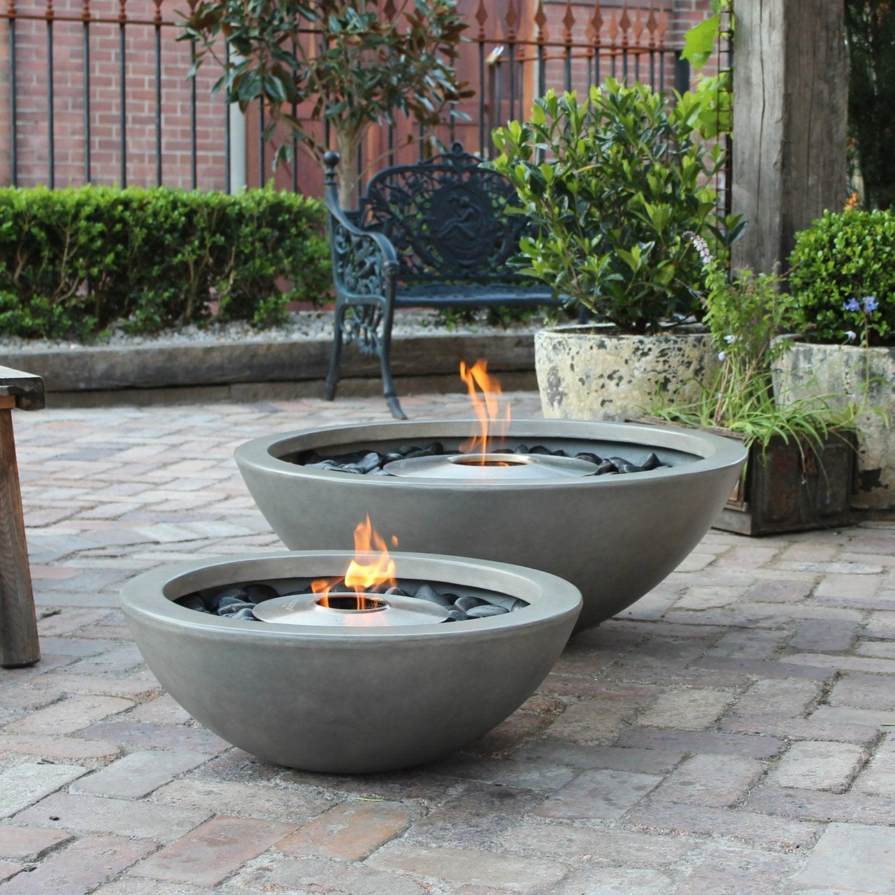 EcoSmart Fire - Mix 850 Bioethanol Freestanding Round Concrete Fire Pit Bowl - Fire Pit Stock